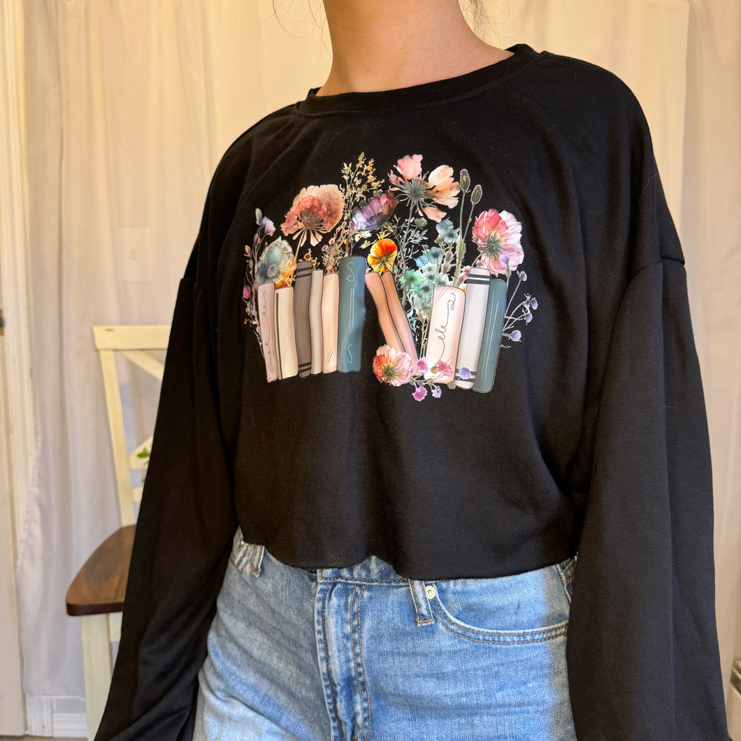 Floral Bookshelf Cropped Black Top